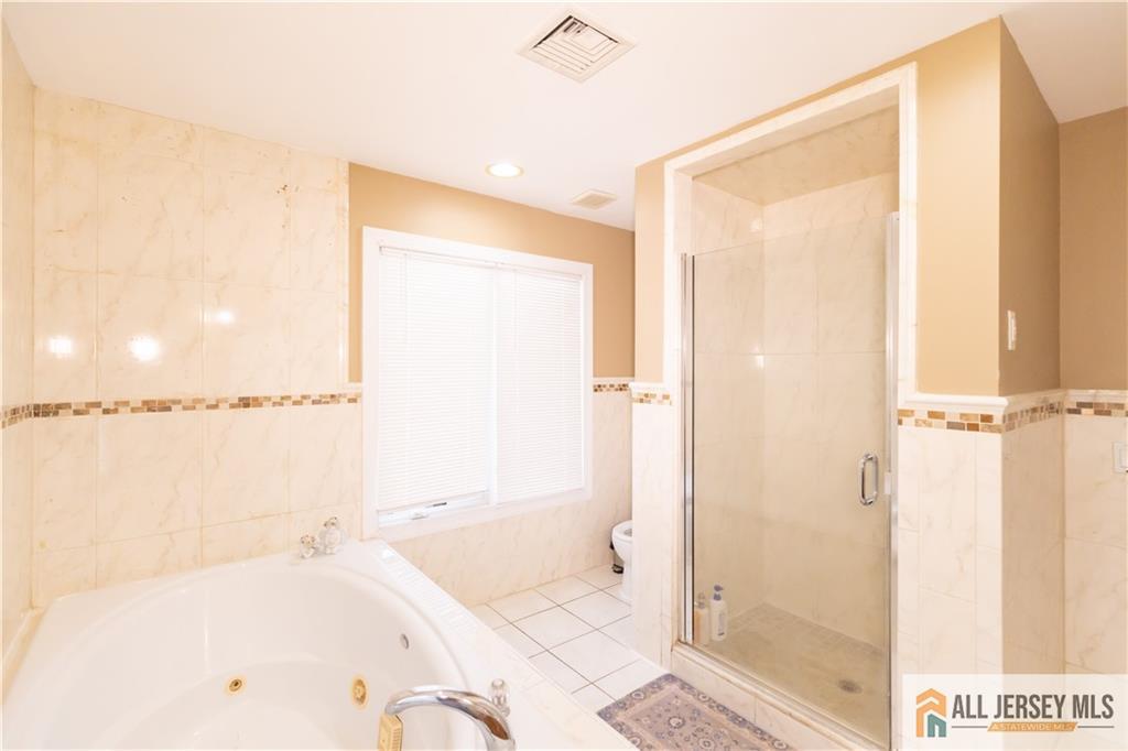 2 Universal Avenue Edison, NJ 08820 - Photo 44 of 57