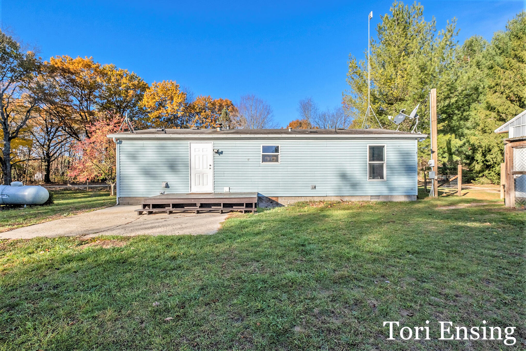 3955 South Holland Road Sidney, MI 48885 - Photo 20 of 26 DSCF8753