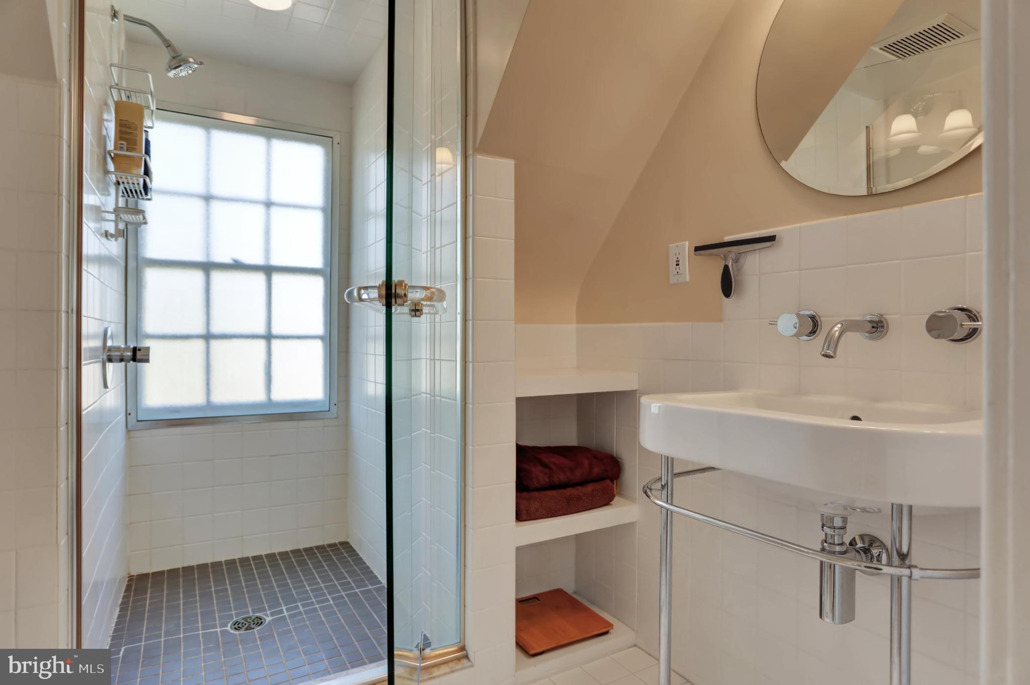 309 Suffolk Road Baltimore, MD 21218 - Photo 29 of 43 Gallery Image 29