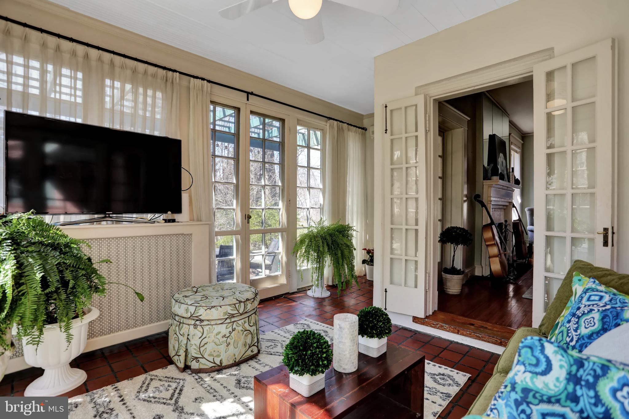 309 Suffolk Road Baltimore, MD 21218 - Photo 8 of 43 Gallery Image 8