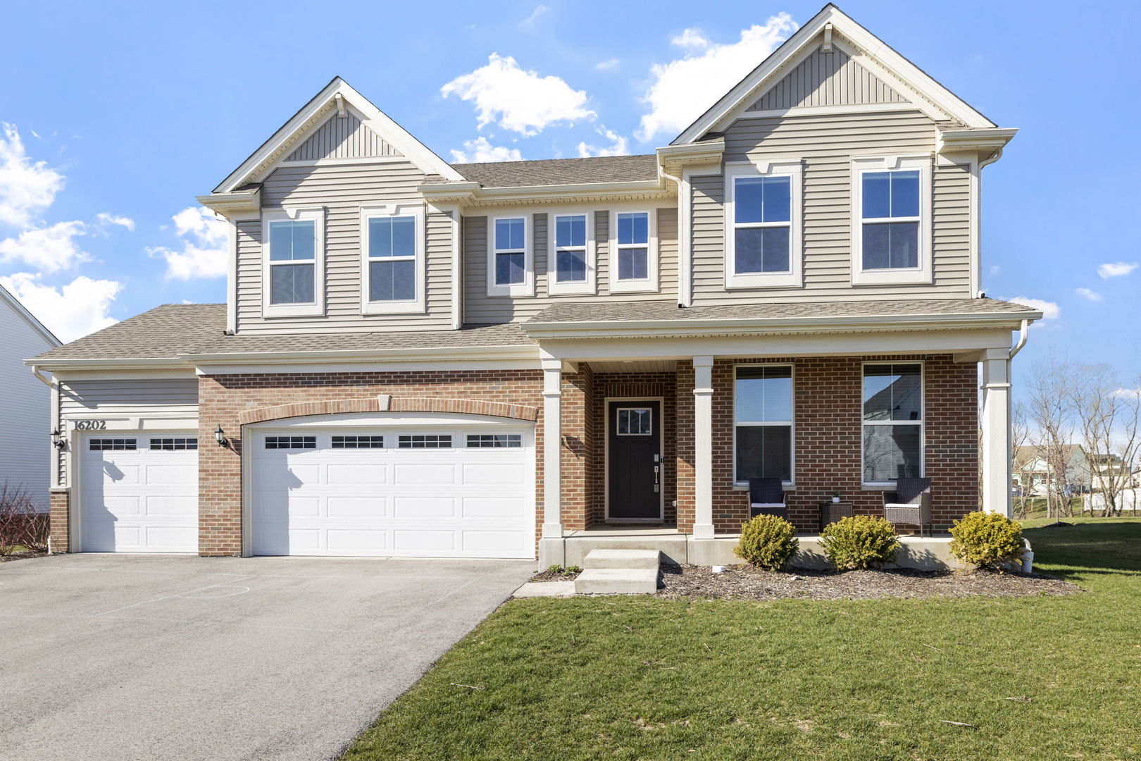 16202 Lake View Road Plainfield, IL 60586 - Photo 1 of 28 Gallery Image 1