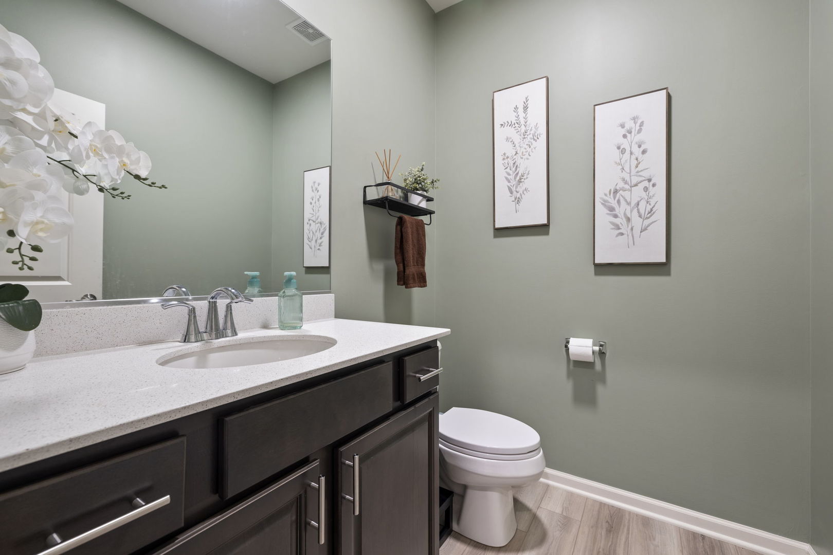 16202 Lake View Road Plainfield, IL 60586 - Photo 12 of 28 Gallery Image 12