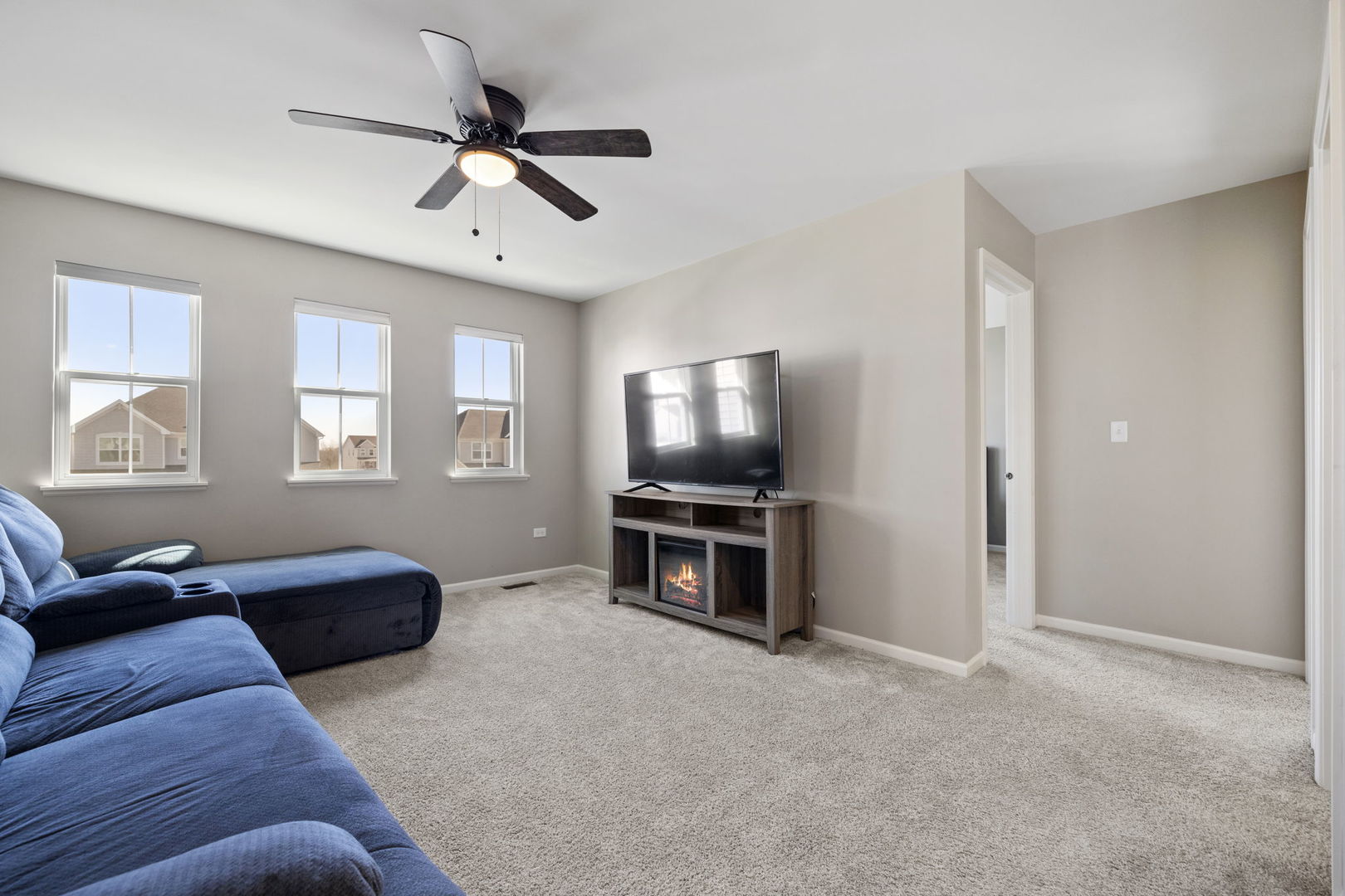 16202 Lake View Road Plainfield, IL 60586 - Photo 14 of 28 Gallery Image 14