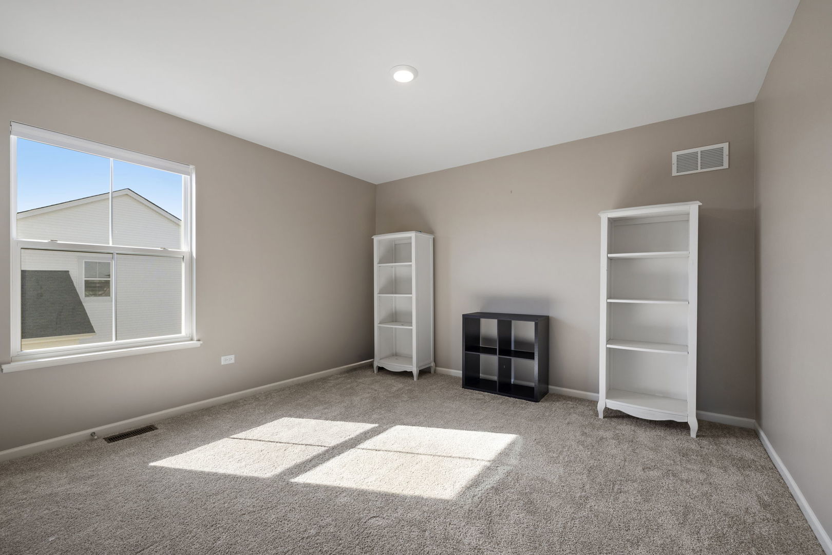 16202 Lake View Road Plainfield, IL 60586 - Photo 21 of 28 Gallery Image 21
