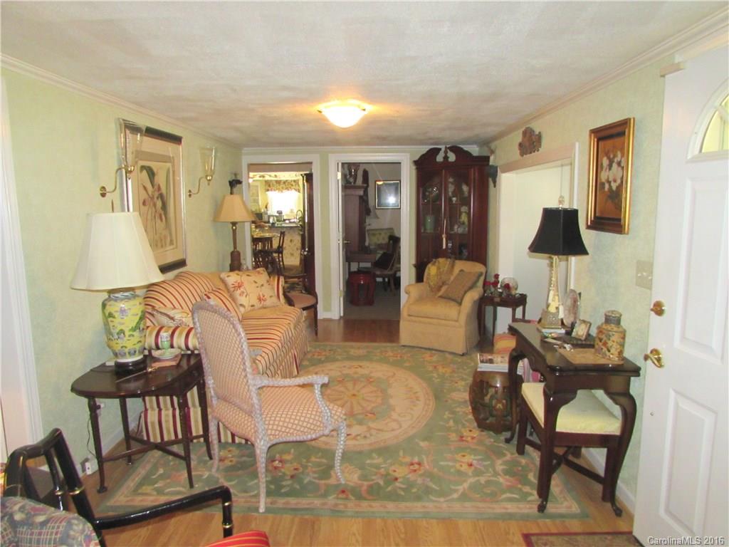 2804 Kingsburry Road Clover, SC 29710 - Photo 3 of 17 Gallery Image 3