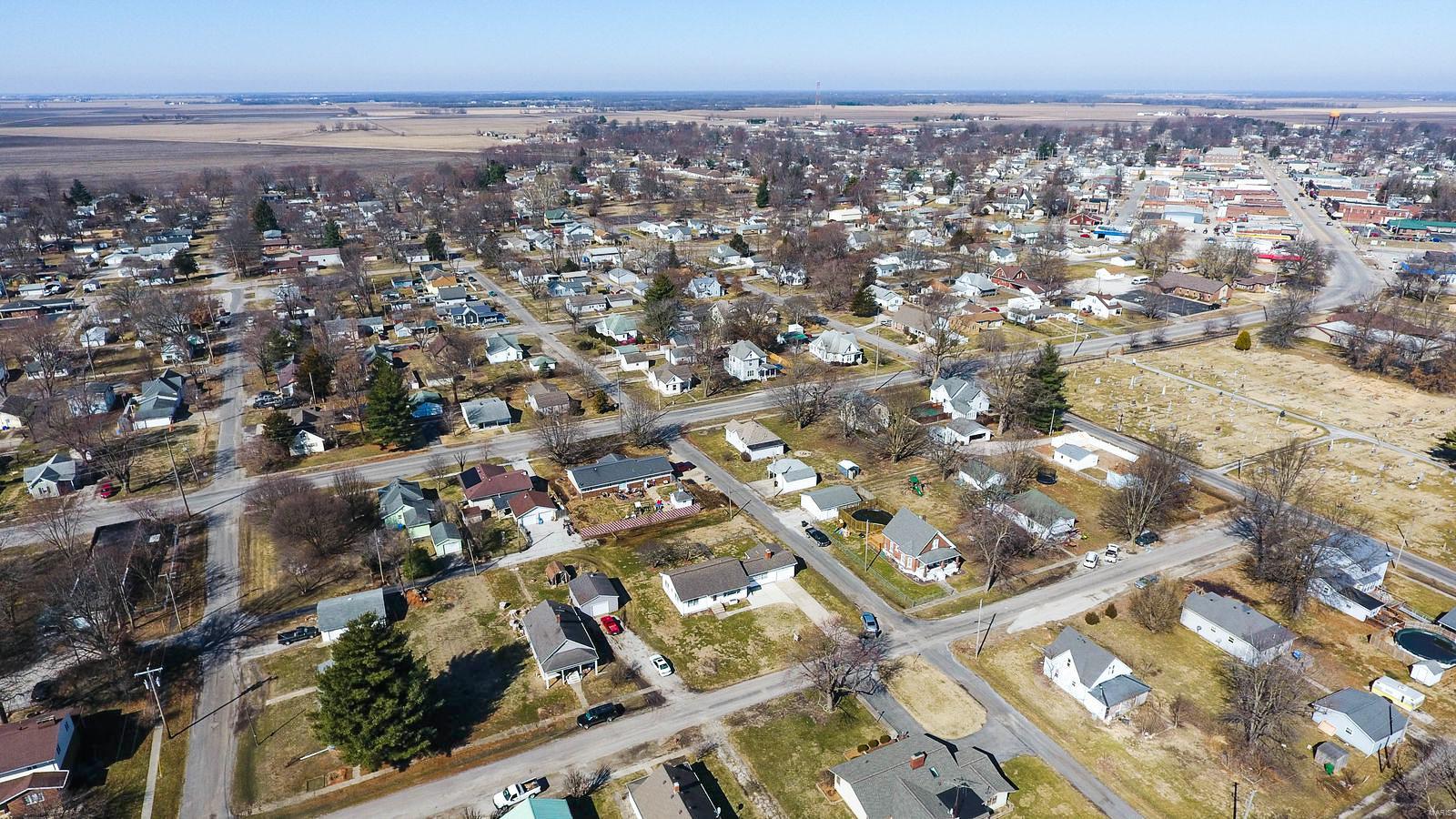 800 Abba Street Gillespie, IL 62033 - Photo 24 of 27 Gallery Image 24