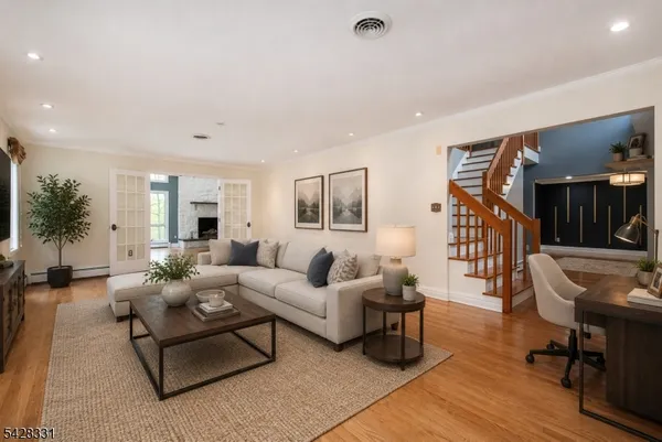 $8,000 | 179 Woodside Avenue, Franklin Lakes, NJ 07417