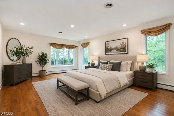 $8,000 | 179 Woodside Avenue, Franklin Lakes, NJ 07417