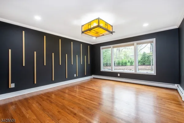 $8,000 | 179 Woodside Avenue, Franklin Lakes, NJ 07417