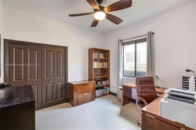 $1,095,000 | 14625 Southwest 17th Street, Miami, FL 33175