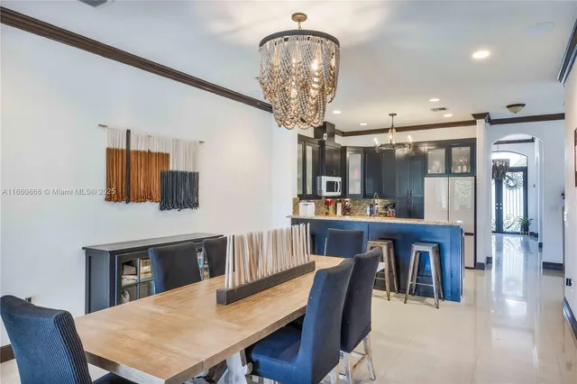 $1,095,000 | 14625 Southwest 17th Street, Miami, FL 33175