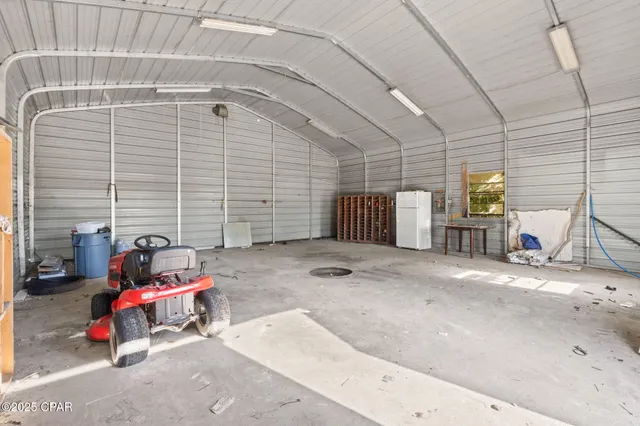 $3,000 | 13636 Highway 77, Southport, FL 32409