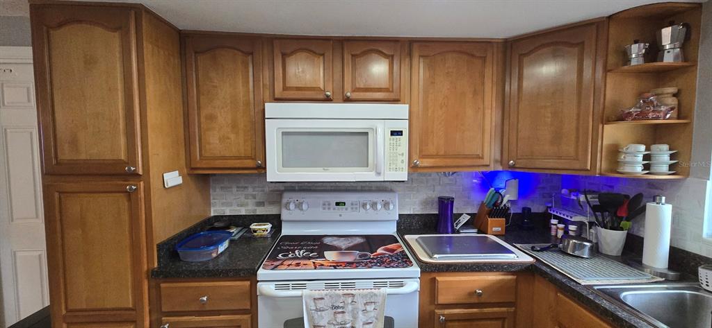 3111 Kilburn Road Holiday, FL 34691 - Photo 11 of 31