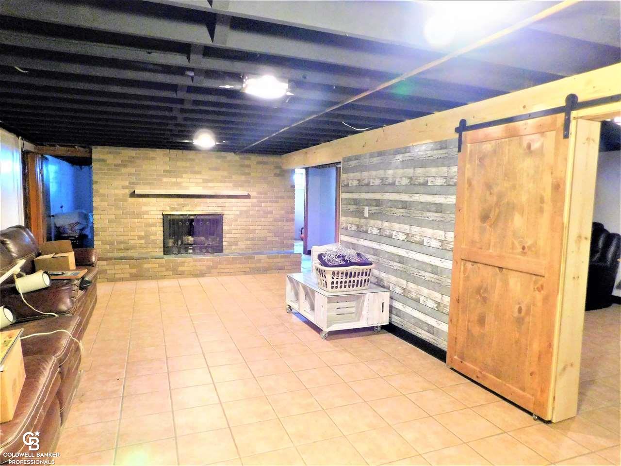 4520 Croswell Road Croswell, MI 48422 - Photo 37 of 63 50052102-37.JPG