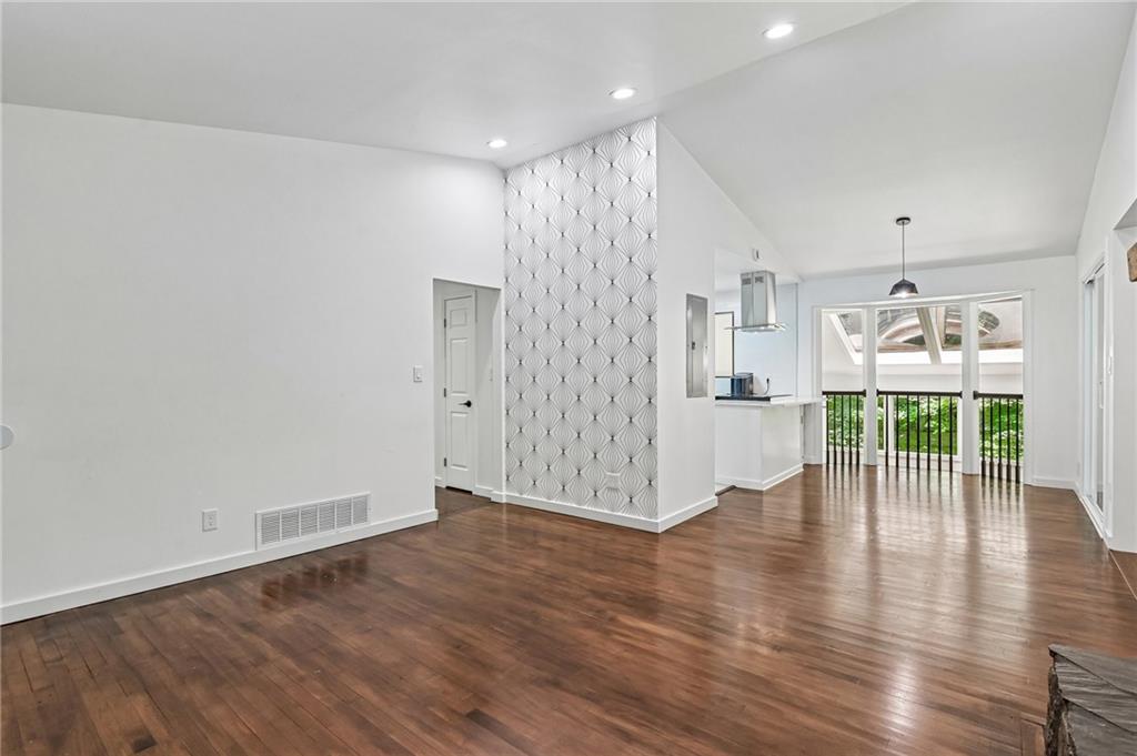2272 Vistamont Drive Decatur, GA 30033 - Photo 6 of 63