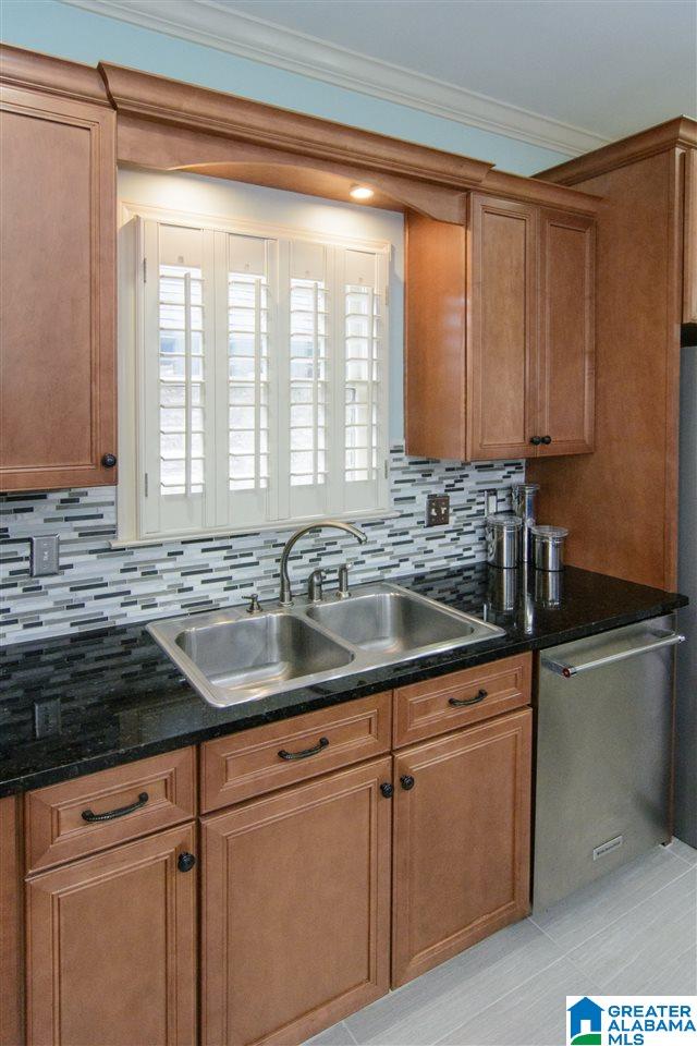 5345 Creekside Loop Birmingham, AL 35244 - Photo 10 of 32