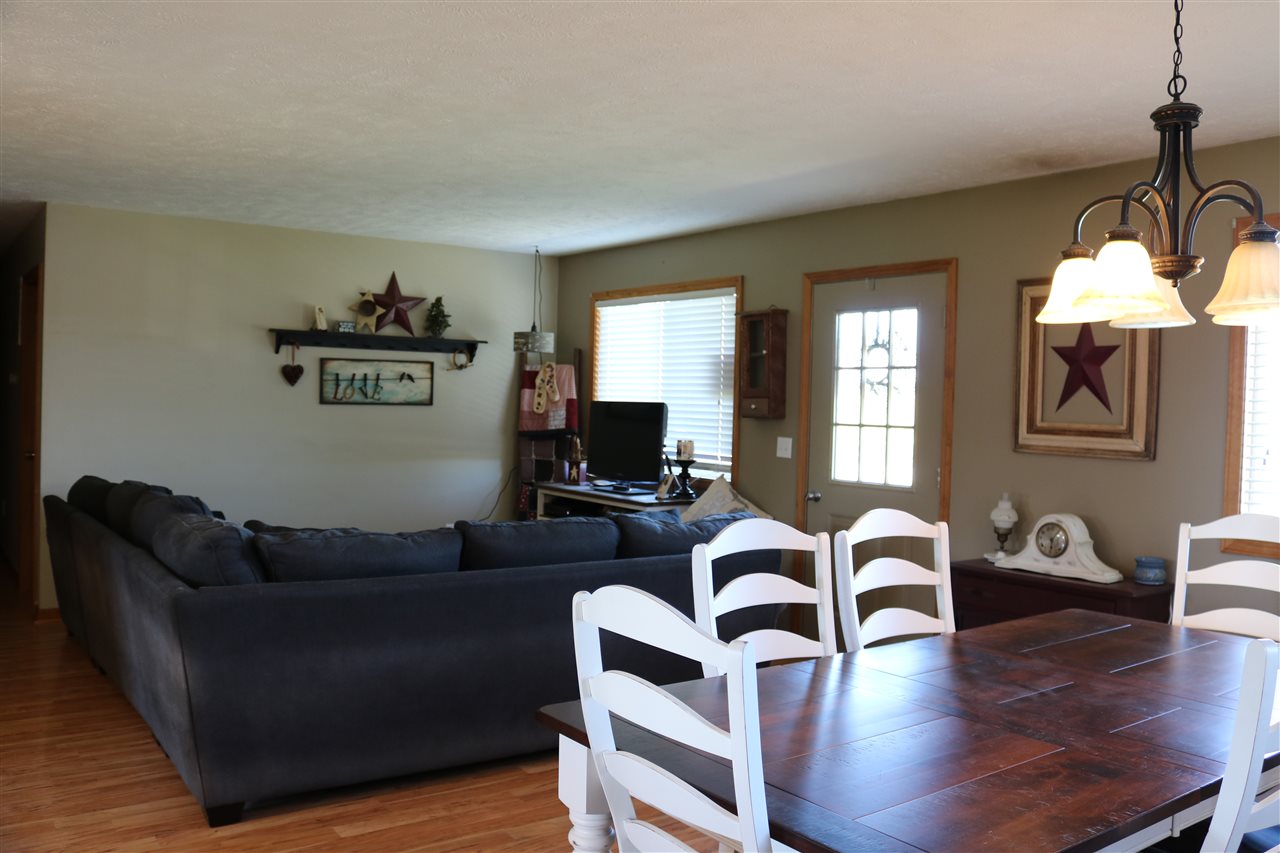 3875 West Fillmore Road Ithaca, MI 48847 - Photo 7 of 24 1853424-6.JPG