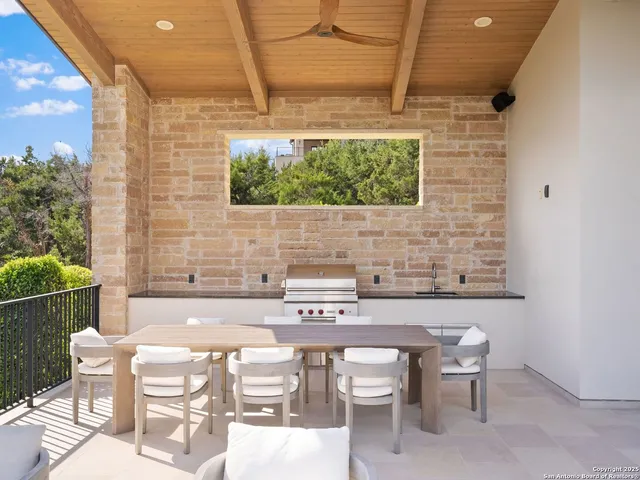 $5,200,000 | 4701 Peralta Lane, Austin, TX 78735