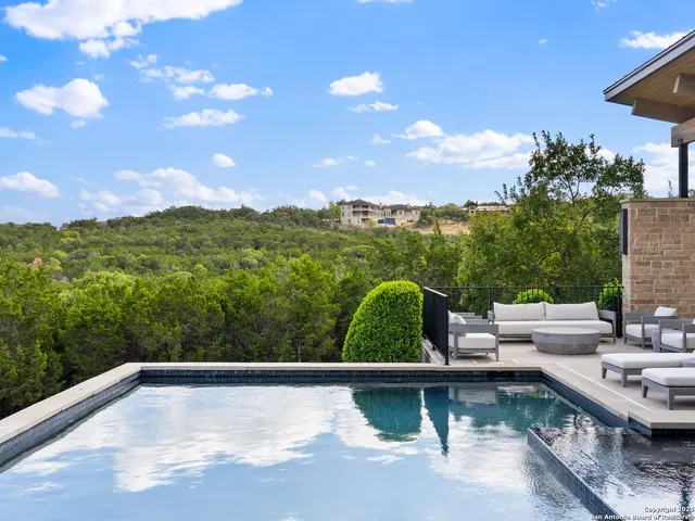 $5,200,000 | 4701 Peralta Lane, Austin, TX 78735