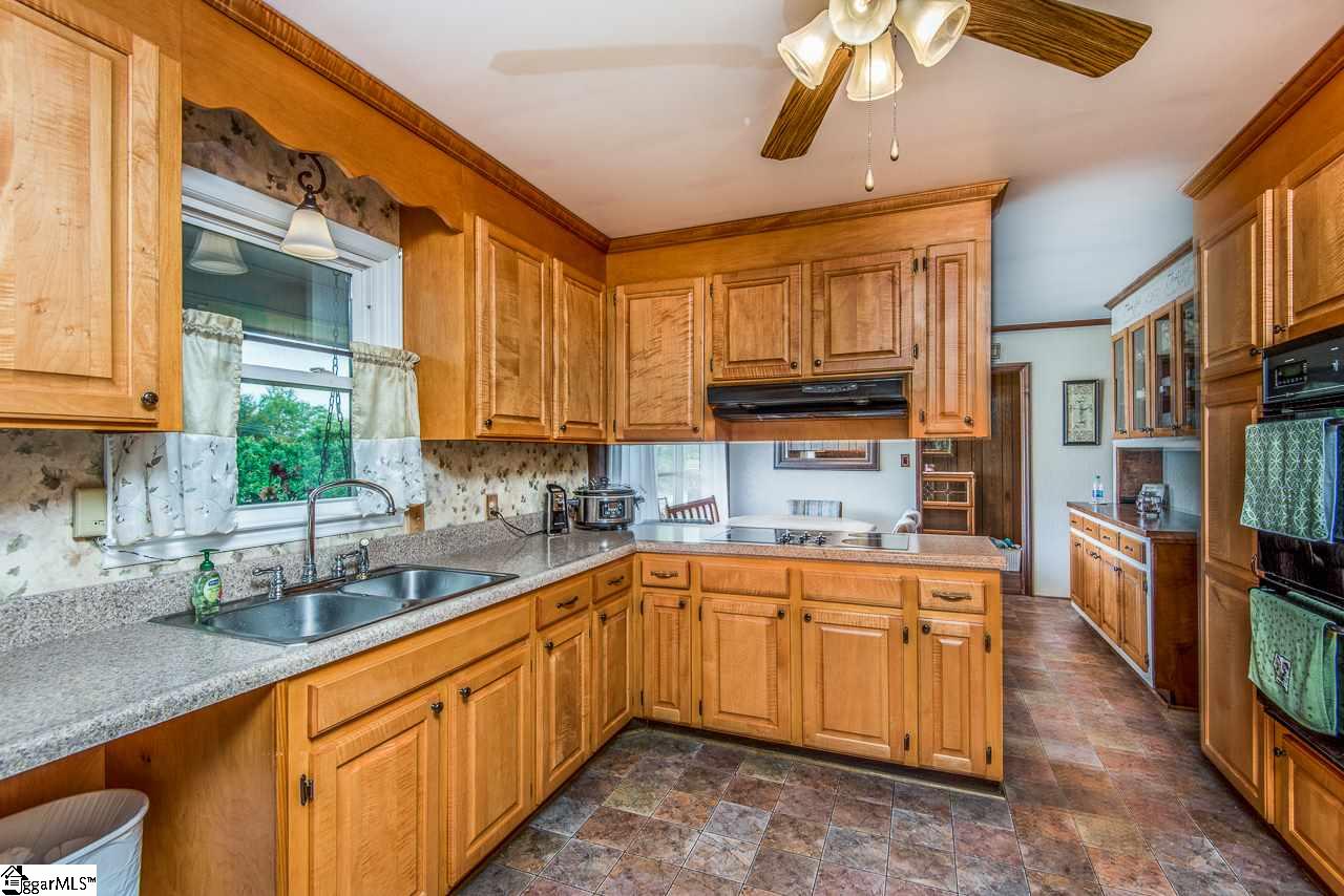 10 Stallings Road Taylors, SC 29687 - Photo 9 of 25 Gallery Image 9
