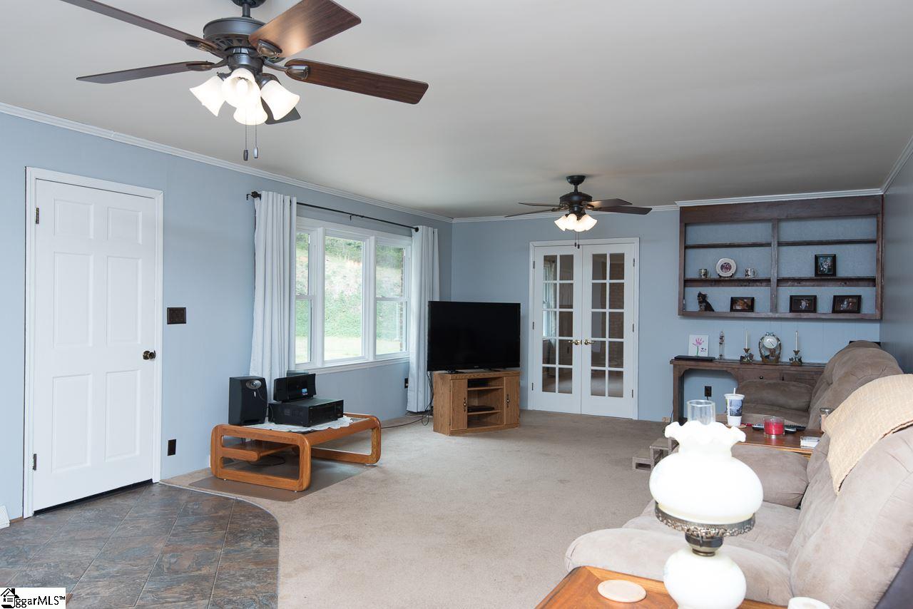 10 Stallings Road Taylors, SC 29687 - Photo 10 of 25 Gallery Image 10
