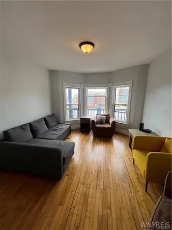 $1,725 | 475 Prospect Avenue, Buffalo, NY 14201