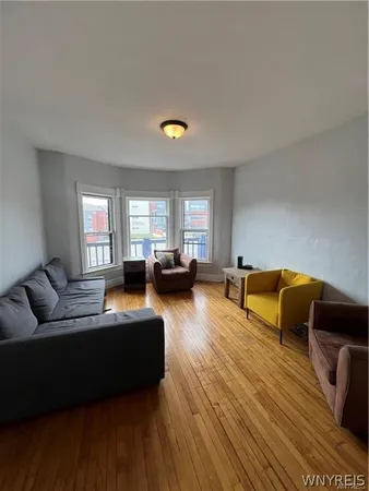 $1,725 | 475 Prospect Avenue, Buffalo, NY 14201
