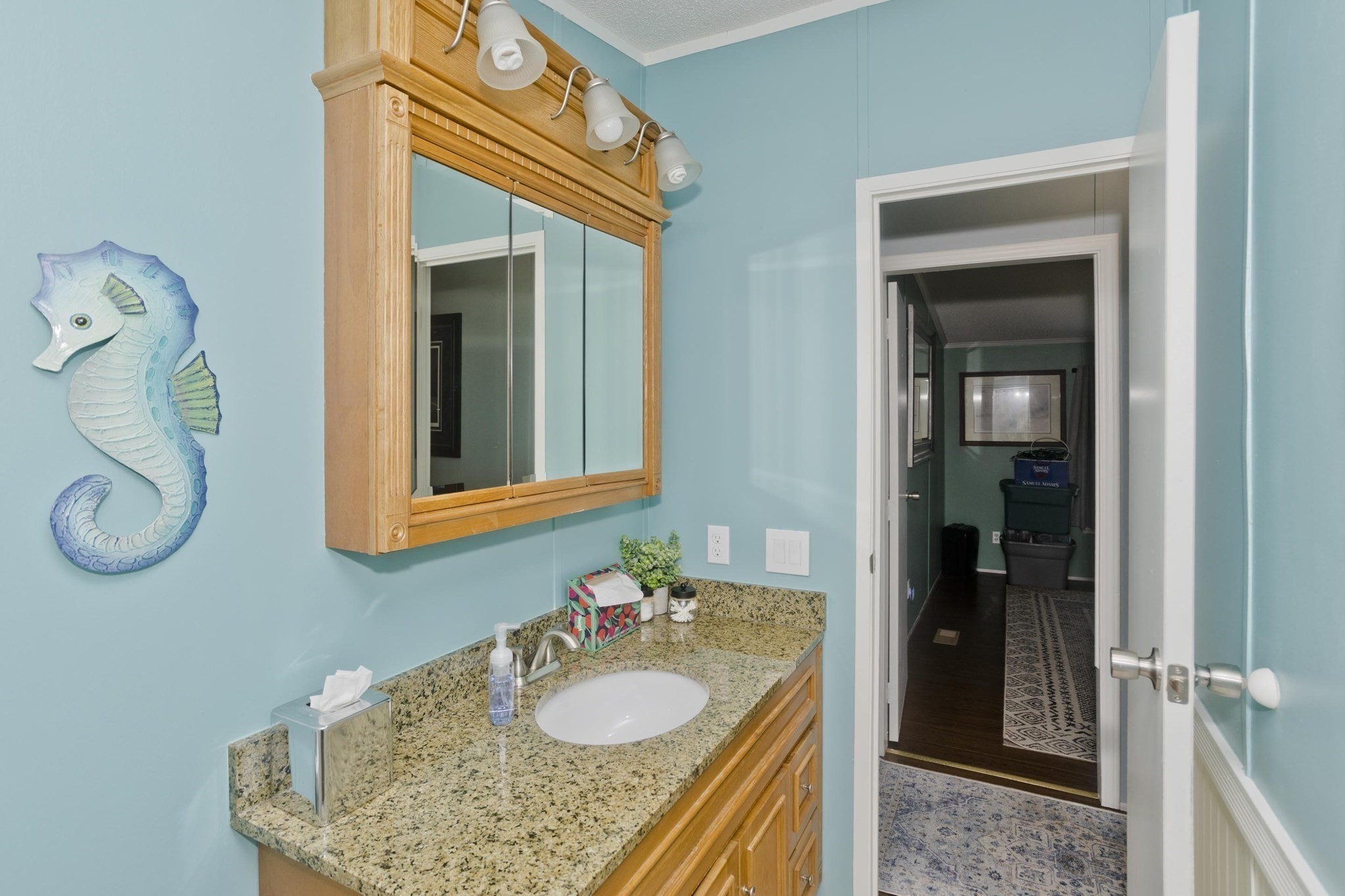 43 Somerset Road Chicopee, MA 01020 - Photo 9 of 18 Gallery Image 9