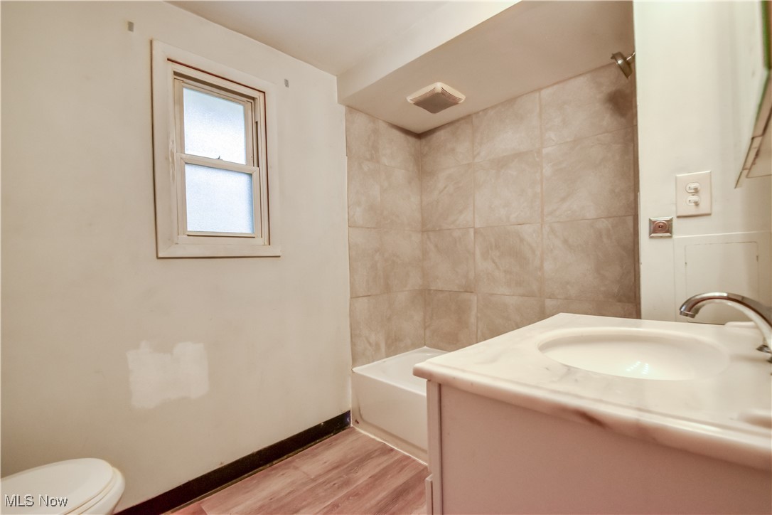 931 Rondel Road Cleveland, OH 44110 - Photo 13 of 24 Gallery Image 13