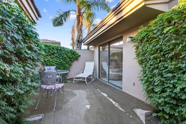 $799,000 | 76232 Poppy Lane, Palm Desert, CA 92211