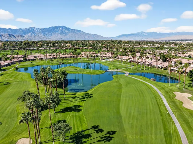 $799,000 | 76232 Poppy Lane, Palm Desert, CA 92211
