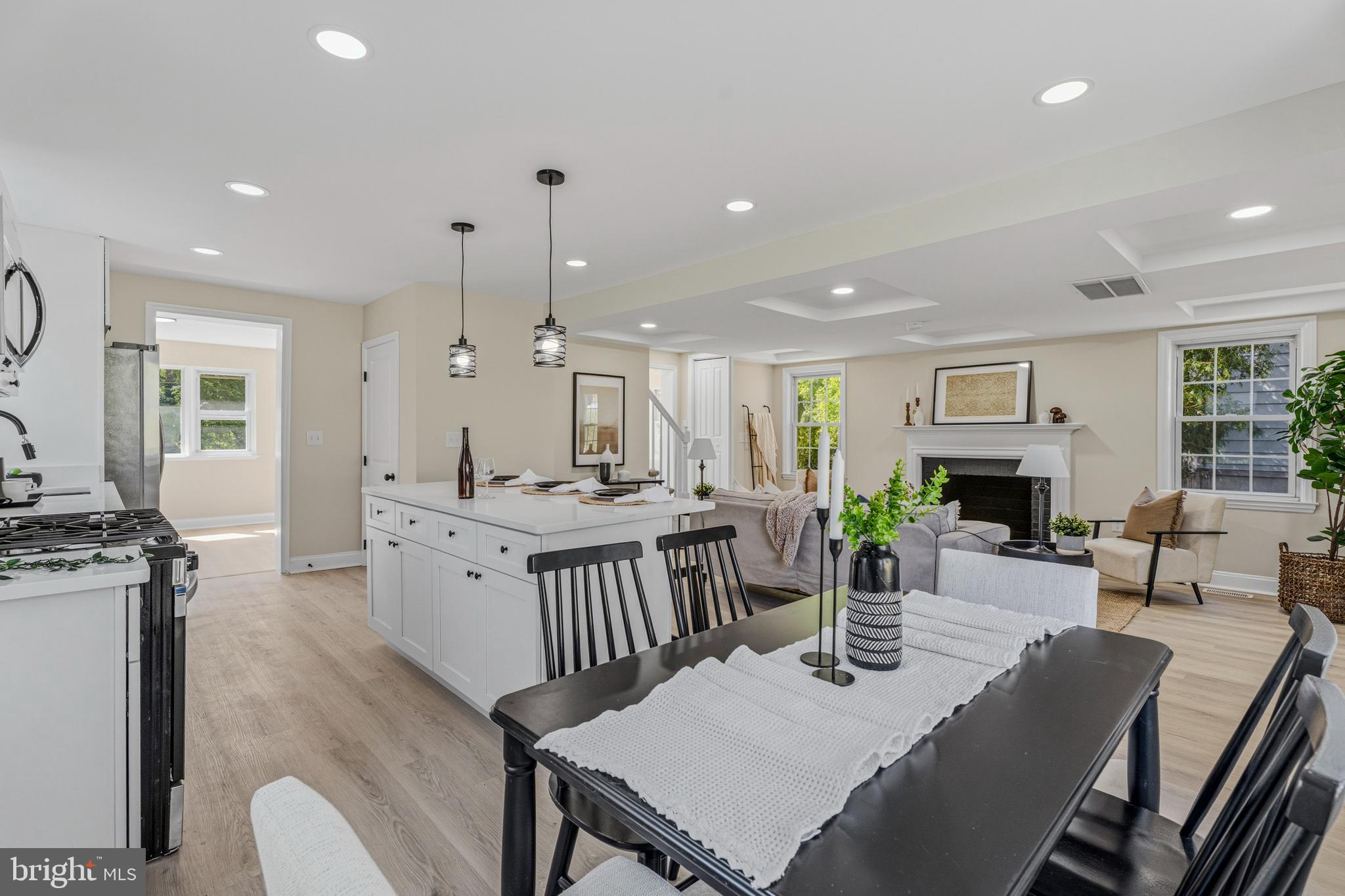 6681 Loch Hill Road Baltimore, MD 21239 - Photo 11 of 44