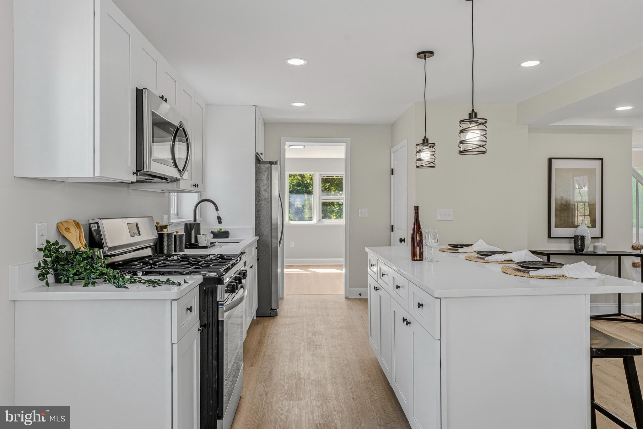 6681 Loch Hill Road Baltimore, MD 21239 - Photo 12 of 44