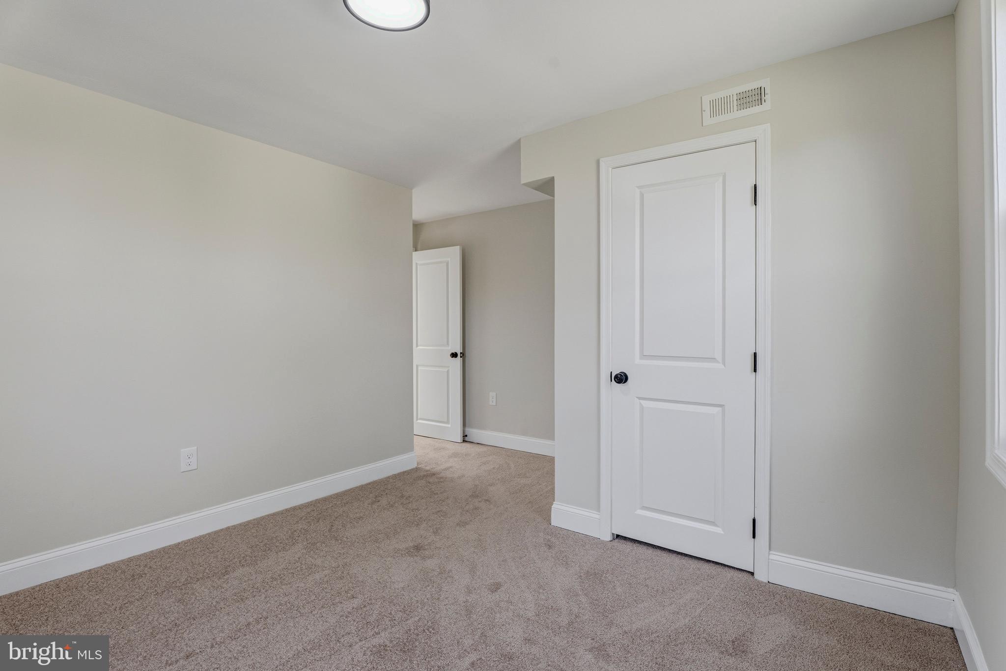6681 Loch Hill Road Baltimore, MD 21239 - Photo 26 of 44