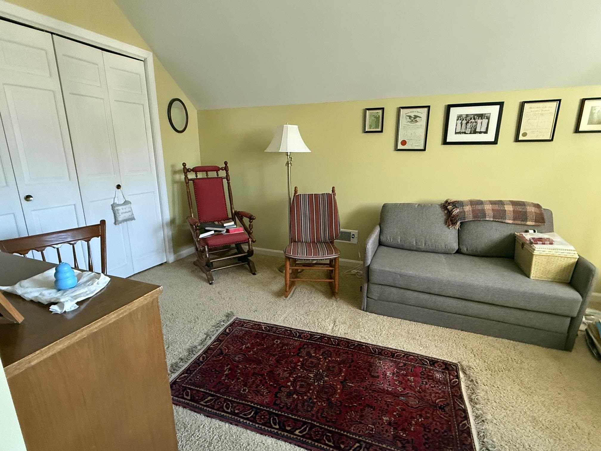 555 Straw Hill Road Manchester, NH 03104 - Photo 11 of 19