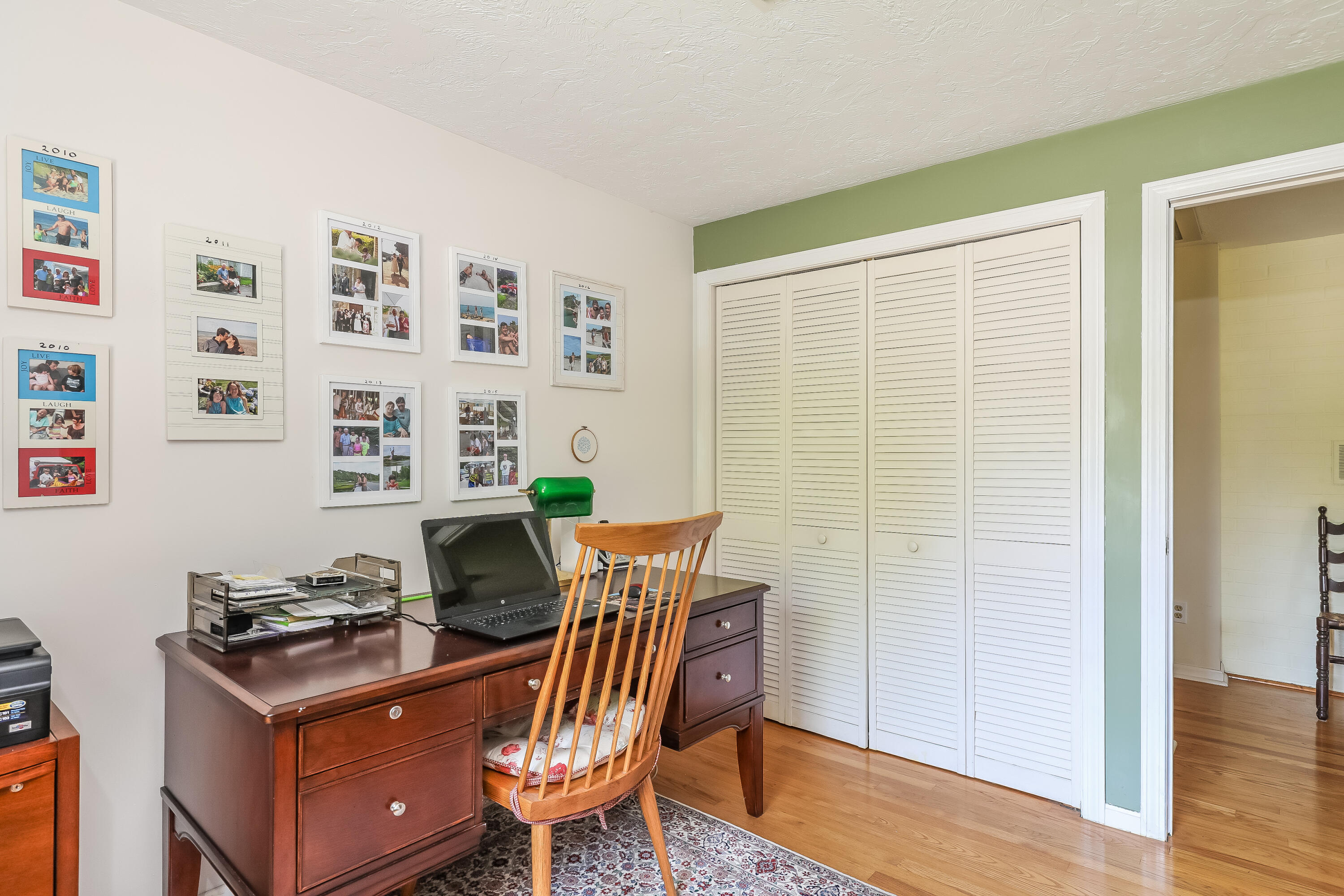 14 Captain Kidd Road East Sandwich, MA 02537 - Photo 15 of 29 a view of a livingroom with furniture