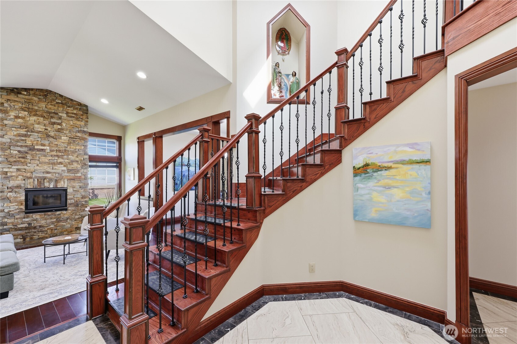 1411 Thorndyke Road Port Ludlow, WA 98365 - Photo 27 of 40 a view of entryway