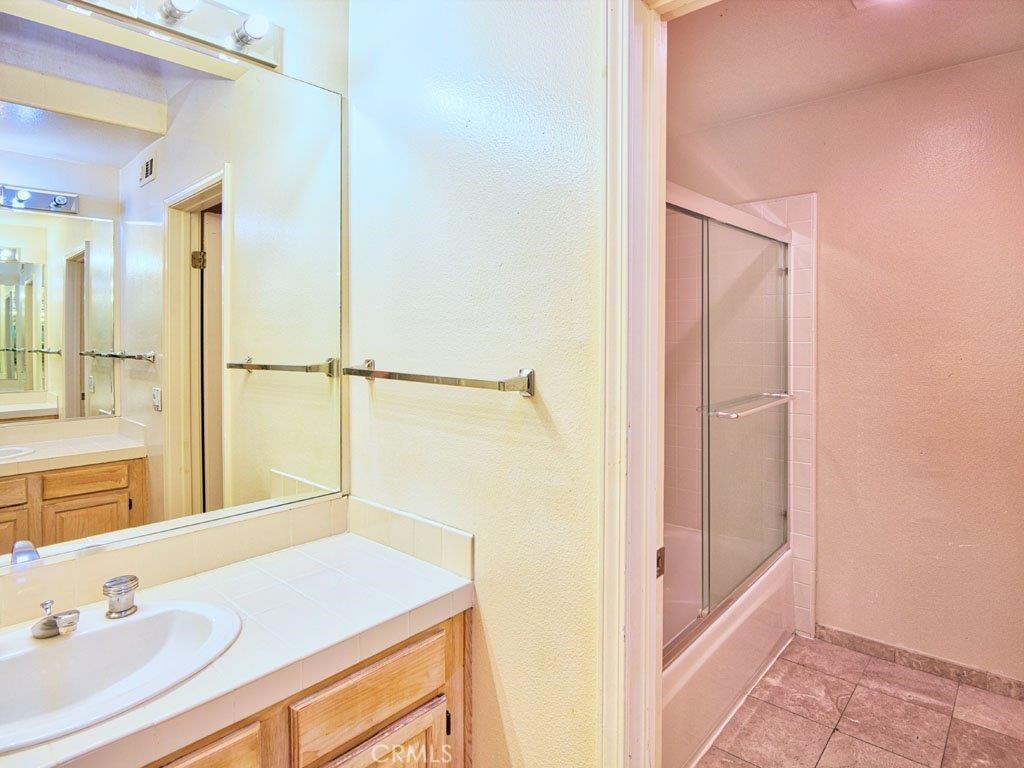 968 C. Amable Glendale, CA 91208 - Photo 11 of 17