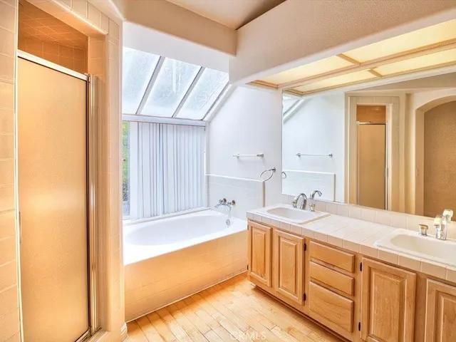 $6,495 | 968 C. Amable, Glendale, CA 91208