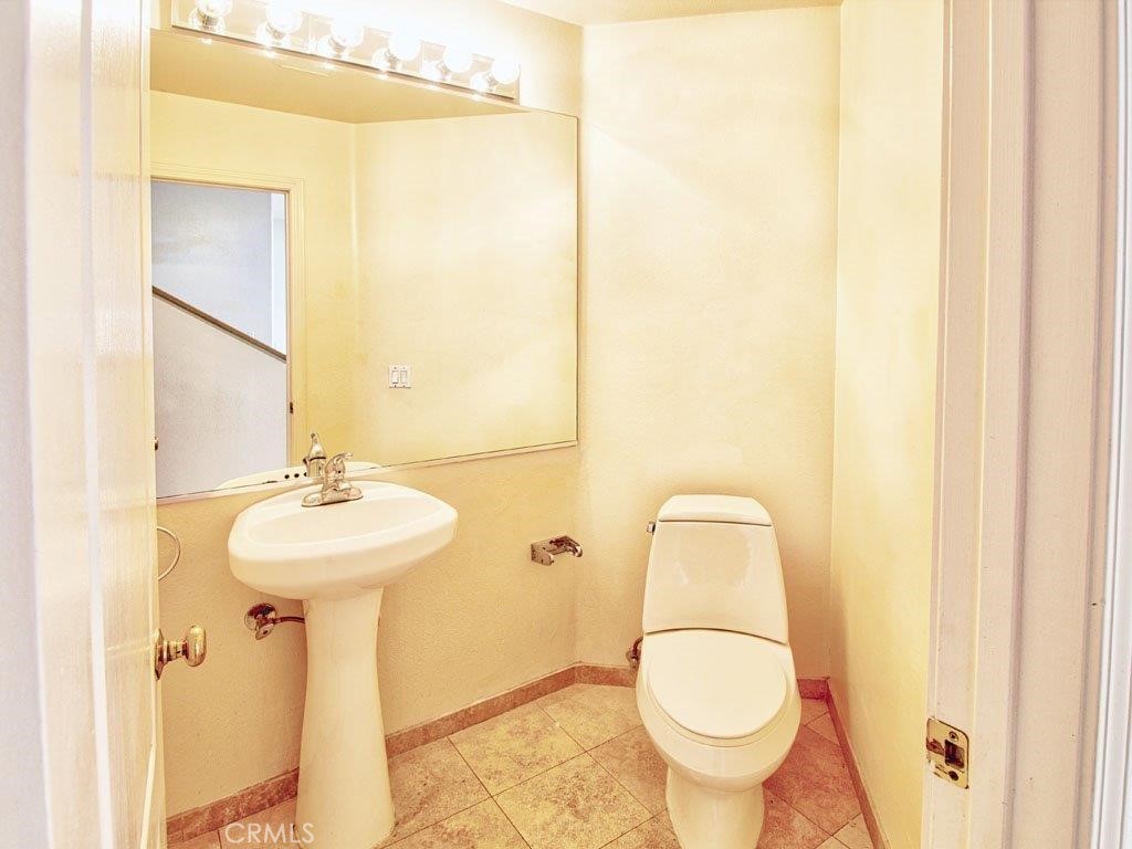 968 C. Amable Glendale, CA 91208 - Photo 15 of 17