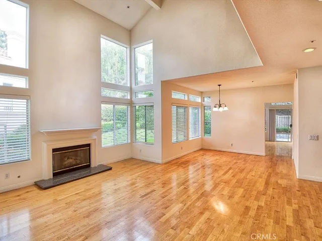 $6,495 | 968 C. Amable, Glendale, CA 91208