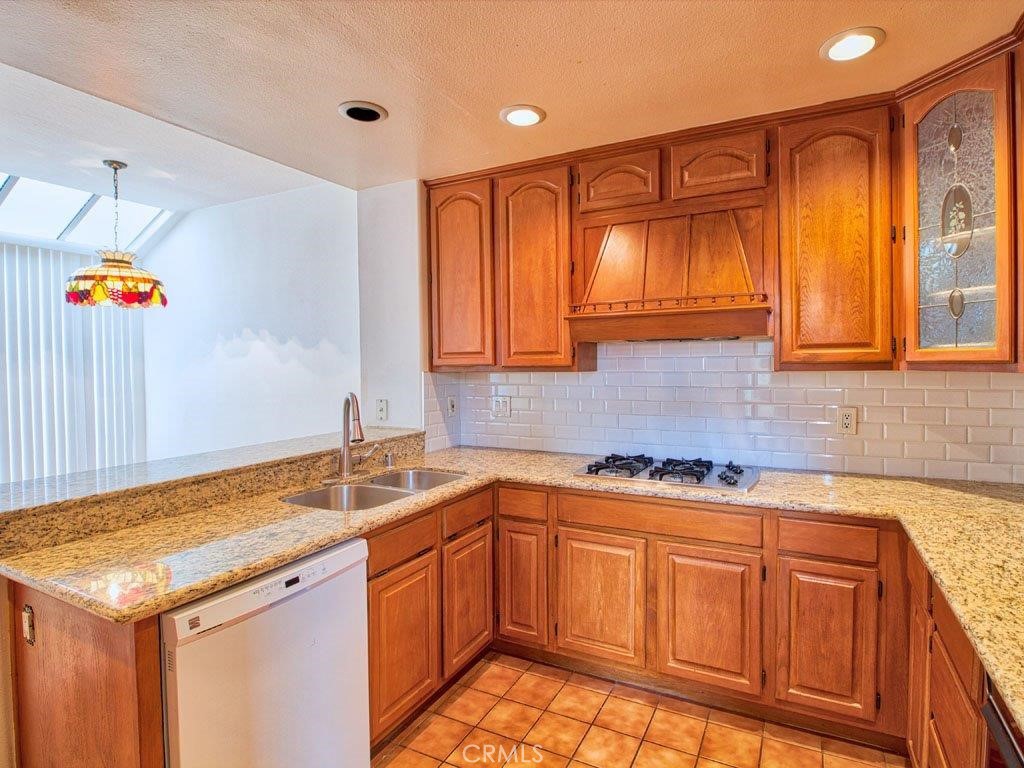 968 C. Amable Glendale, CA 91208 - Photo 7 of 17