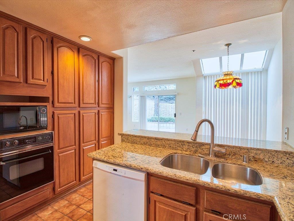 968 C. Amable Glendale, CA 91208 - Photo 9 of 17