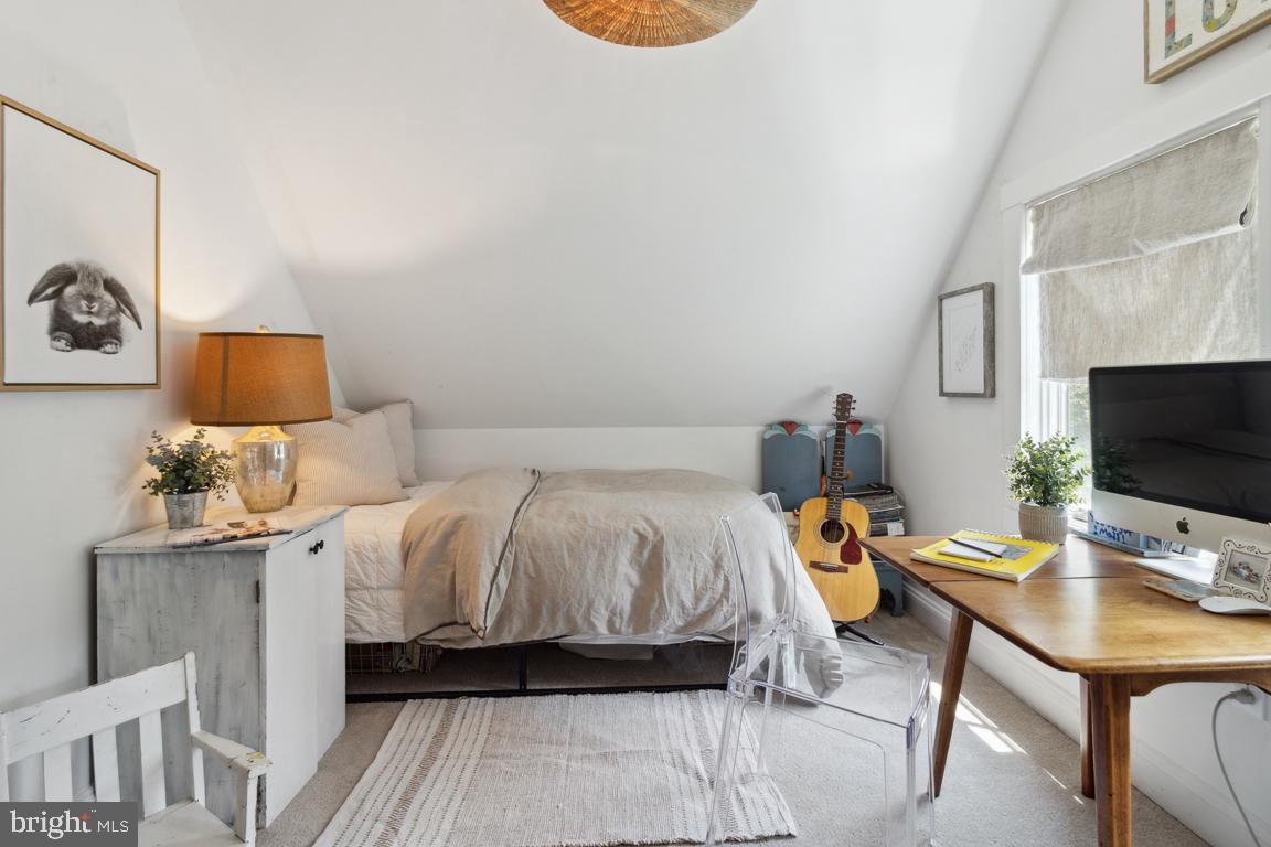23 Goodrich Road Annapolis, MD 21401 - Photo 61 of 80 Vaulted 6th BR or Possible Artist Studio!