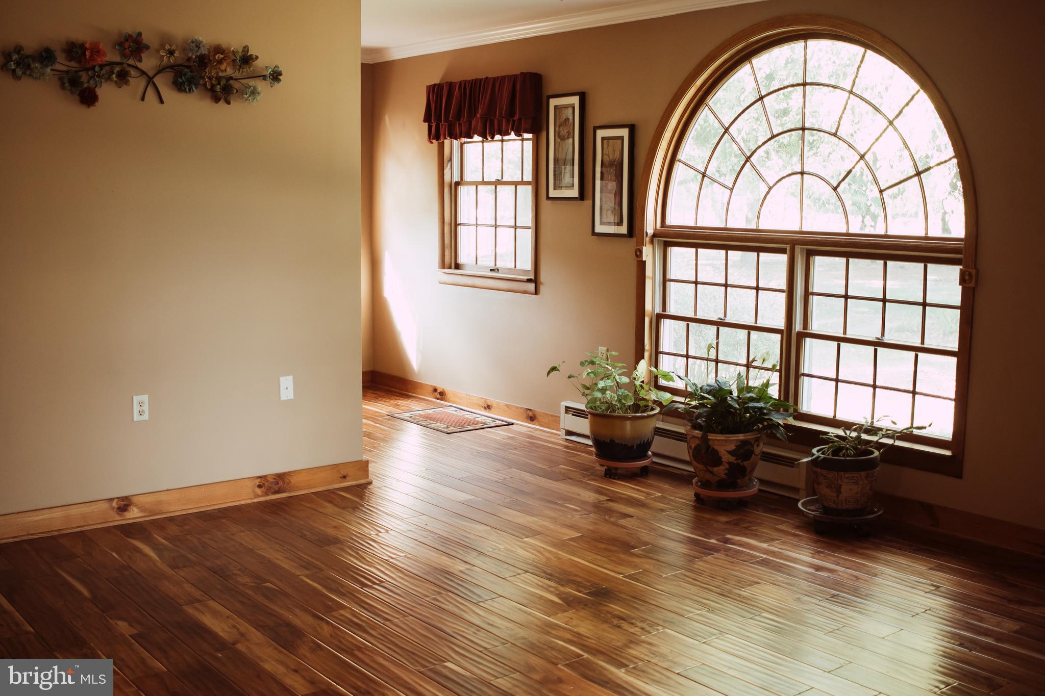 13608 Barnhart Road Clear Spring, MD 21722 - Photo 10 of 54 Gallery Image 10