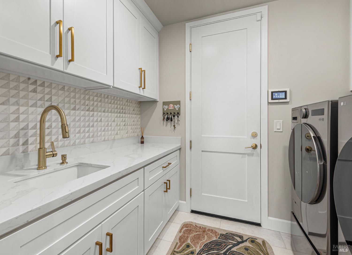 3747 Paxton Place Santa Rosa, CA 95404 - Photo 32 of 73 Gallery Image 32