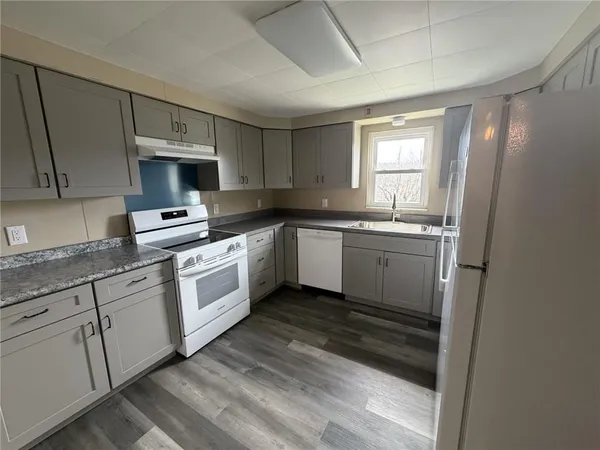 $1,100 | 1156 Eisenhower Drive, Russellton, PA 15076