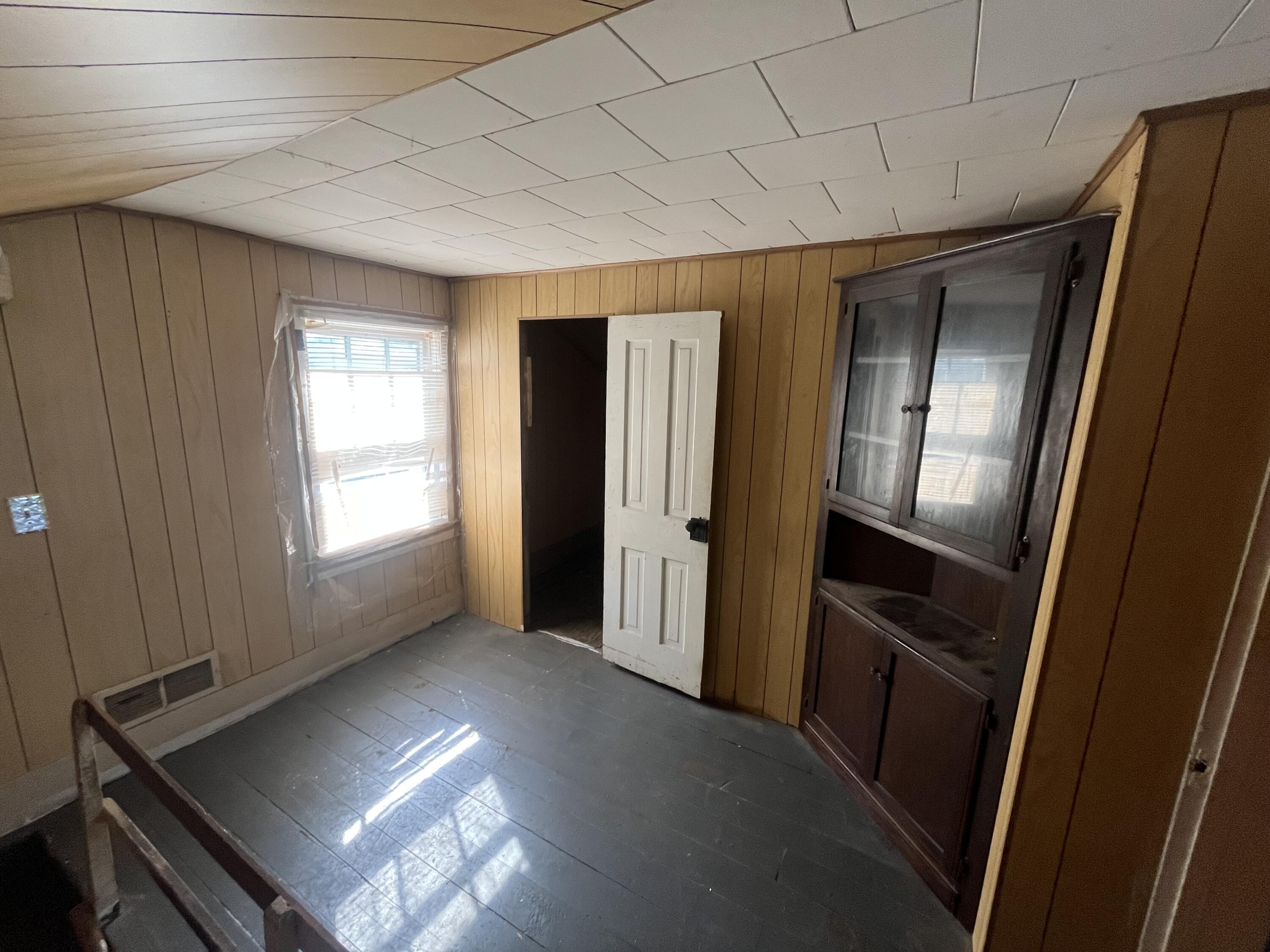 640 North Locust Street Reedsburg, WI 53959 - Photo 12 of 12 Upper landing with storage