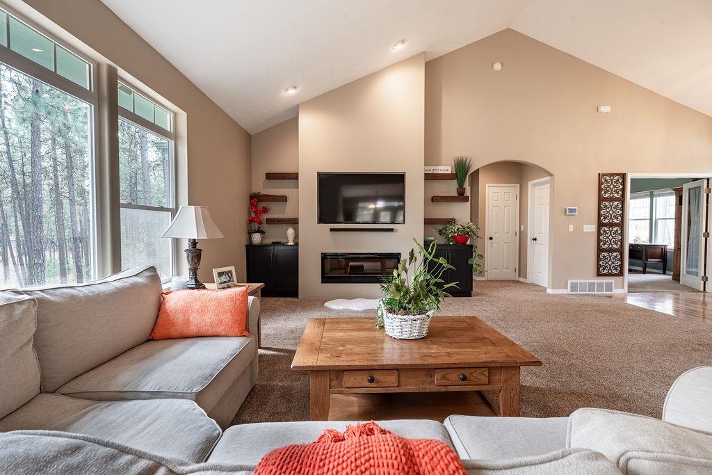 1210 East Estates Road Spokane, WA 99224 - Photo 7 of 48