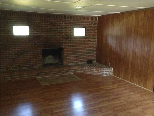 241 Turner Chapel Road Raleigh, MS 39153 - Photo 8 of 24 Formal Living Room
